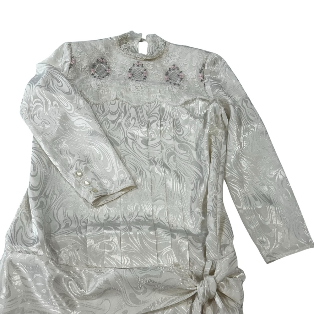Vintage Victorian style midi dress womens size medium Cream Lacey renaissance - Picture 14 of 15